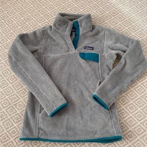 Patagonia Teal and Gray Fleece Pullover